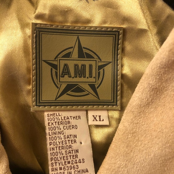 Vintage Leather Jacket - Picture 4 of 4